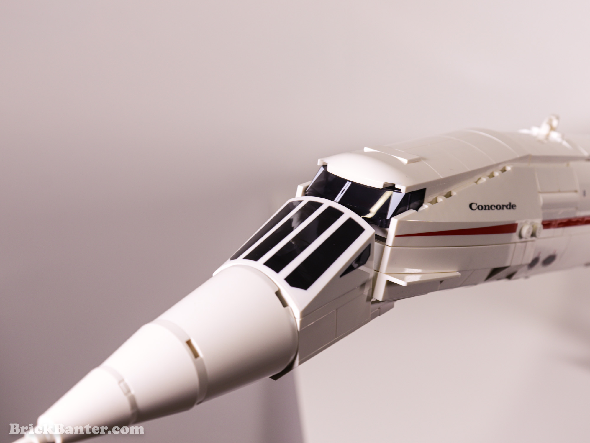 Review: LEGO ICONS Concorde Impressive Like The Real Thing
