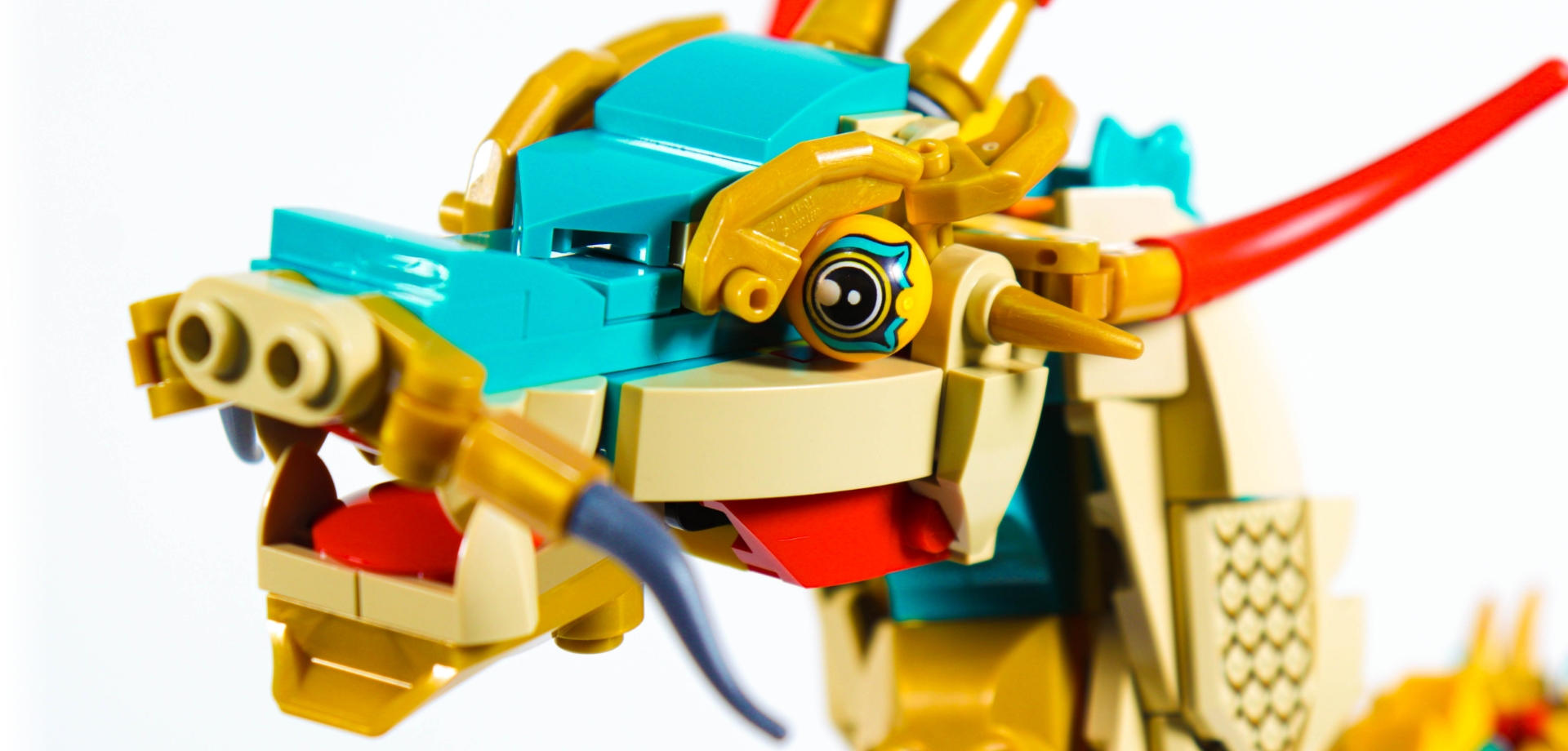 Awesome LEGO Dragon MOC  Custom LEGO Creations News 