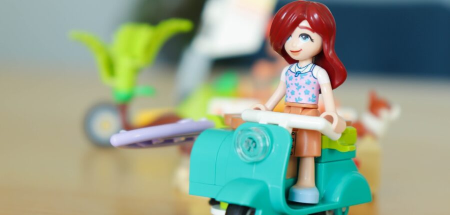 LEGO® Friends Surfing Dogs and Scooter Adventure - 42641 - New release January 2025 - Brick Banter review