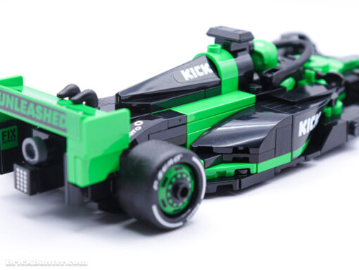 77247 LEGO Speed Champions KICK Sauber F1 Team C44 Race Car New Release Review Brick Banter - March 2025