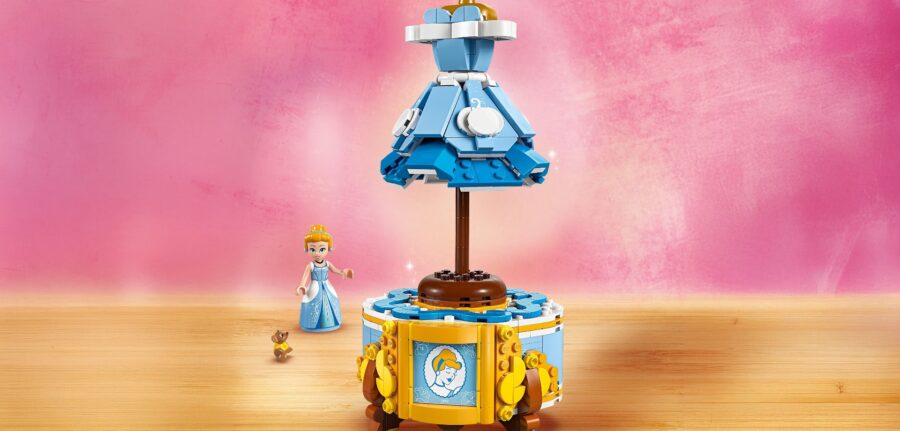 LEGO Disney Cinderella's Dress 43266 New Release Review Brick Banter - 2025 03