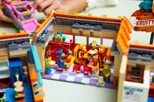 10352 LEGO Icons The Simpsons Krusty Burger set New Release Review Brick Banter - June 2025