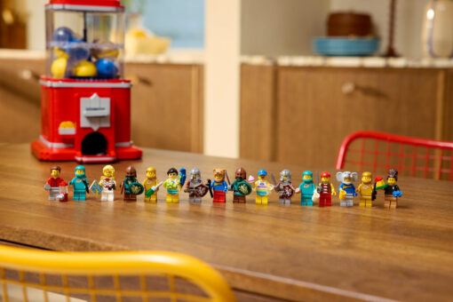 21358 LEGO Ideas Minifigure Vending Machine New Release Review Brick Banter - June 2025