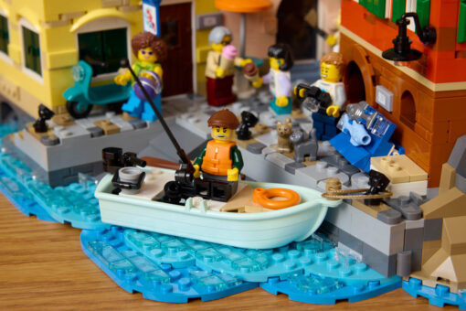21359 LEGO Ideas Italian Riviera New Release Review Brick Banter - August 2025