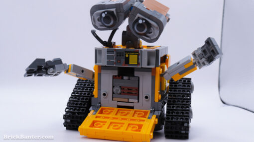 LEGO Disney and Pixar WALL-E and Eve 43279 New Release Review Brick Banter