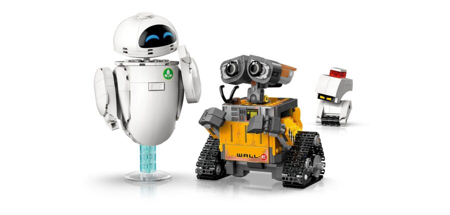 Review: LEGO Disney and Pixar WALL-E and EVE 43279 LEGO Disney and Pixar WALL-E and Eve 43279 New Release Review Brick Banter