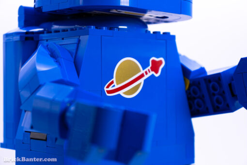 LEGO Scaled-Up Blue Astronaunt Minifigure Spaceman Benny 40921 New Release Review Brick Banter - 2026 February