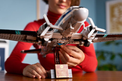 LEGO Icons Douglas DC-3 Pan Am Airliner 11378 New Release Review Brick Banter