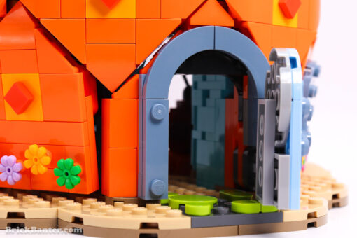 LEGO Icons Spongebob Squarepants Bikini Bottom 11386 New Release Review Brick Banter - 2026 August